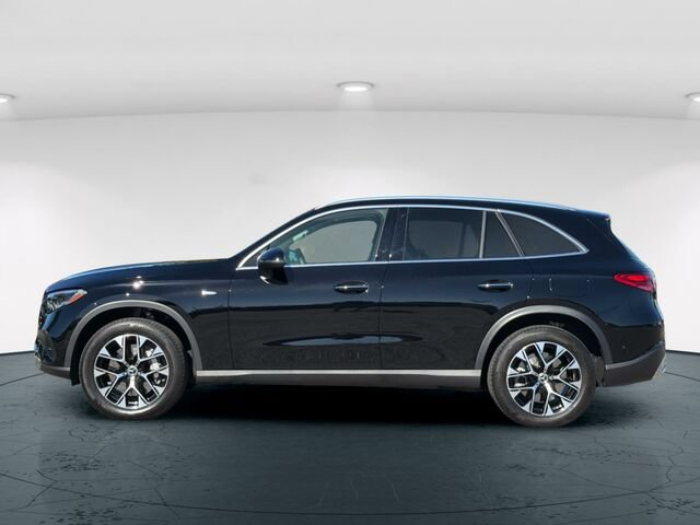 Certified 2025 Mercedes-Benz GLC 350e 4MATIC image 4