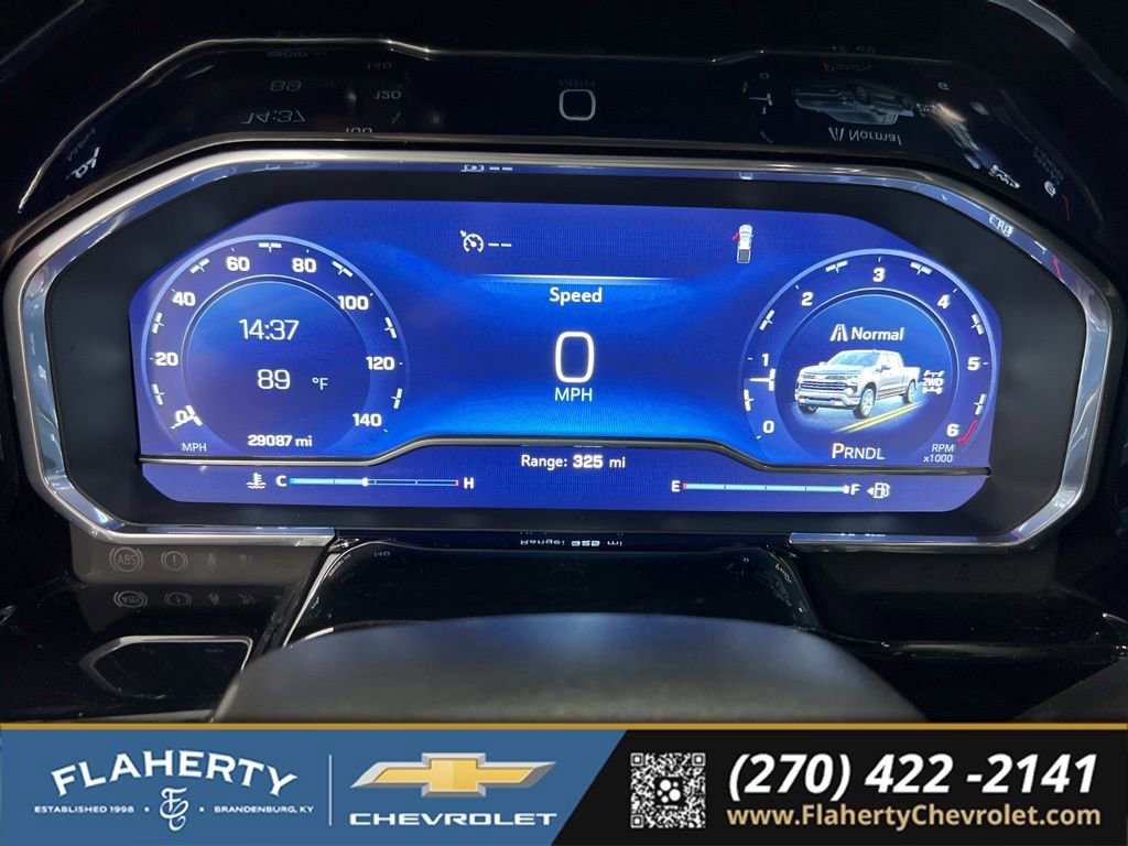 Used 2023 Chevrolet Silverado 1500 LT AWD/4WD image 26