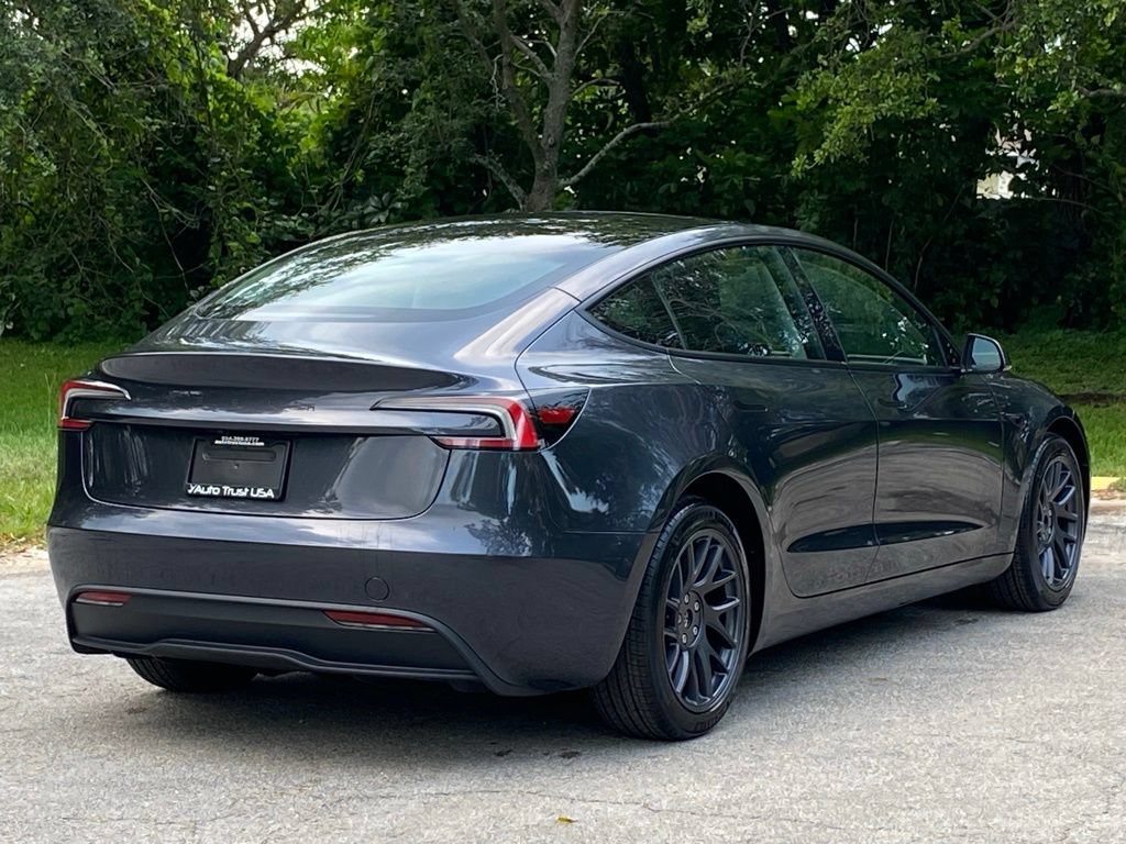 Used 2026 Tesla Model 3 AWD/4WD image 8