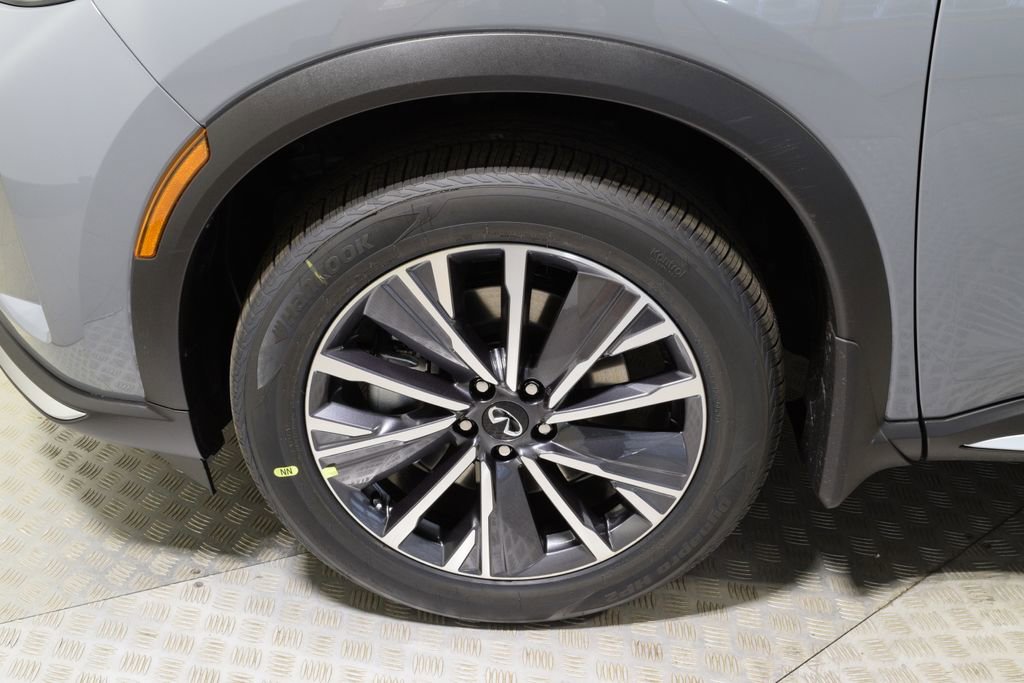 New 2026 INFINITI QX60 Luxe w/ Cargo Package AWD/4WD image 9