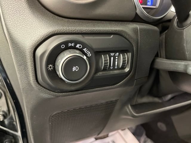 Used 2021 Jeep Wrangler Unlimited Sport w/ Sun And Sound Package AWD/4WD image 32