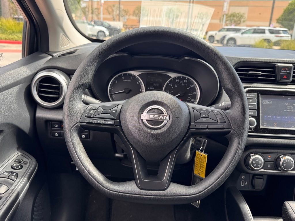 Used 2025 Nissan Versa S FWD image 15