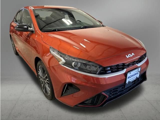 Used 2024 Kia Forte GT-Line w/ GT-Line Premium Package FWD image 8