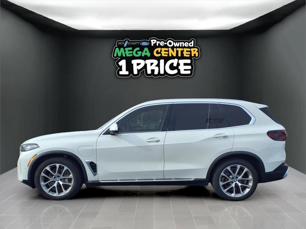Used 2024 BMW X5 xDrive50e image 22