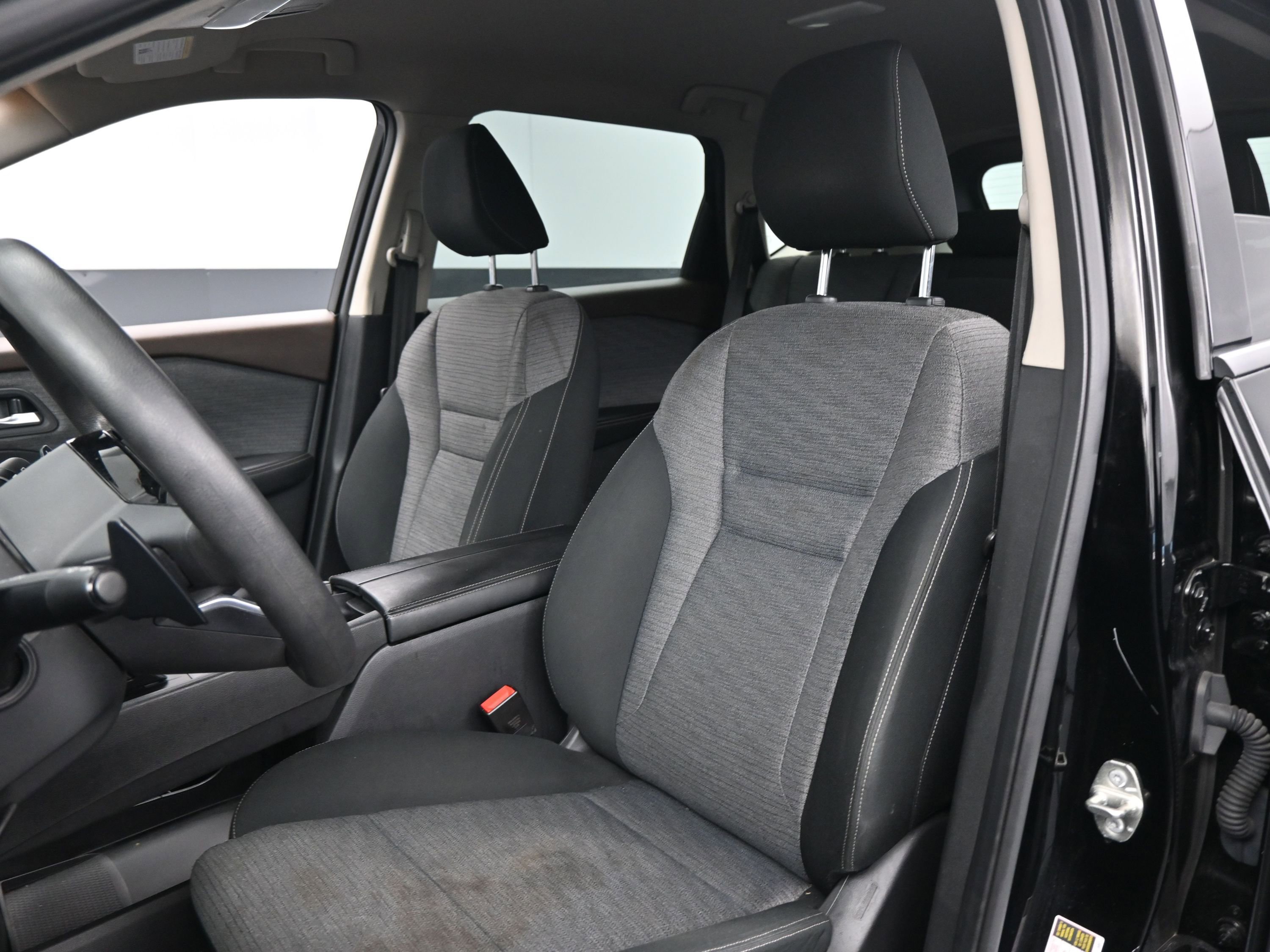 Used 2021 Nissan Rogue SV image 17