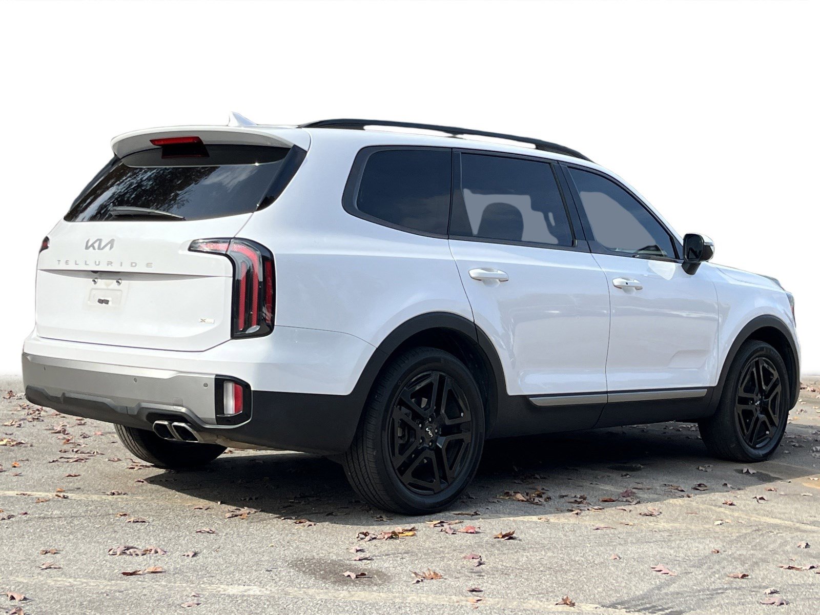 Used 2023 Kia Telluride EX X-Line image 32