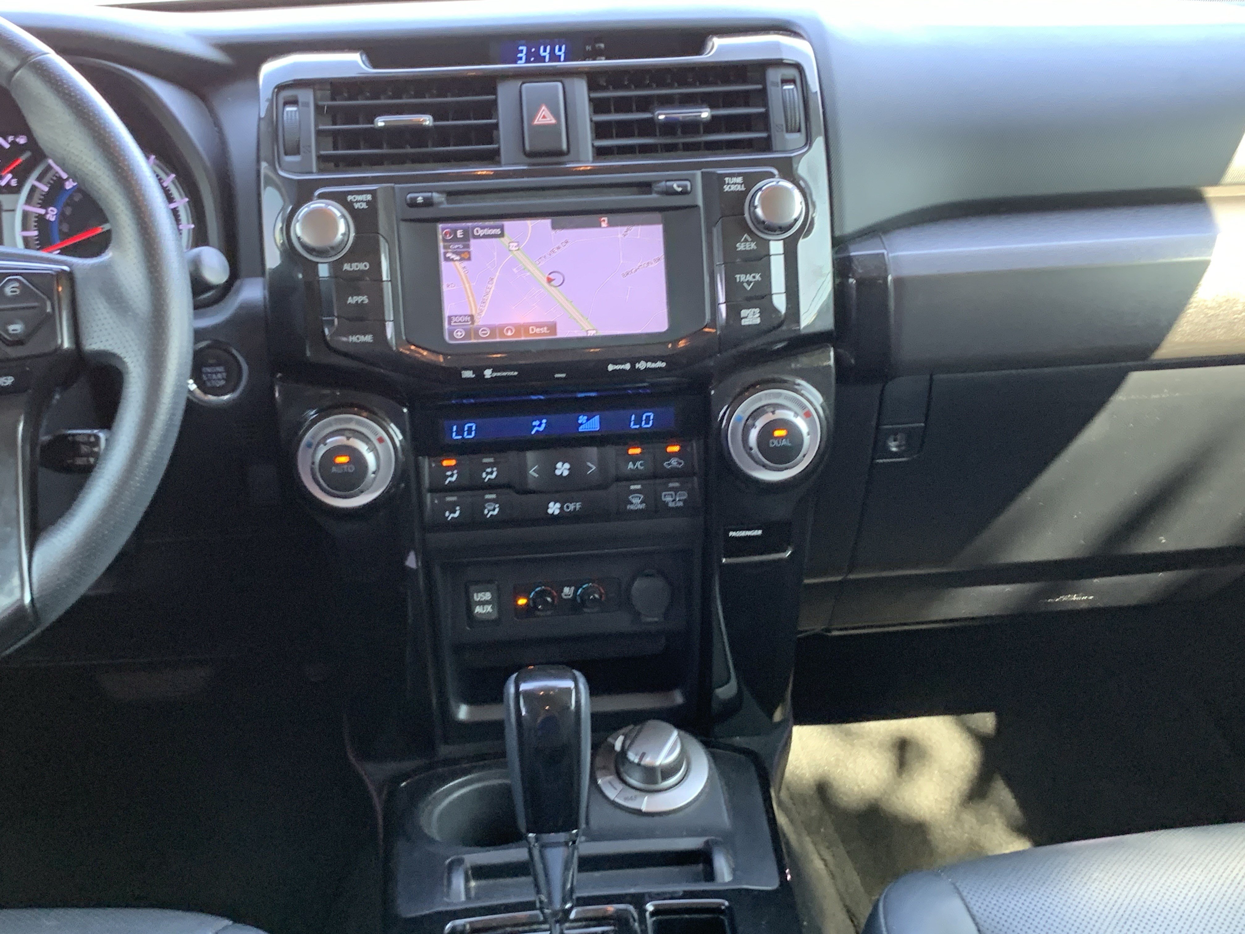 Used 2019 Toyota 4Runner Limited AWD/4WD image 31