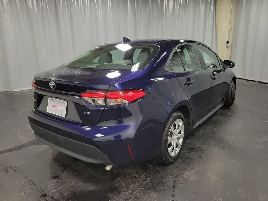Used 2023 Toyota Corolla LE image 9