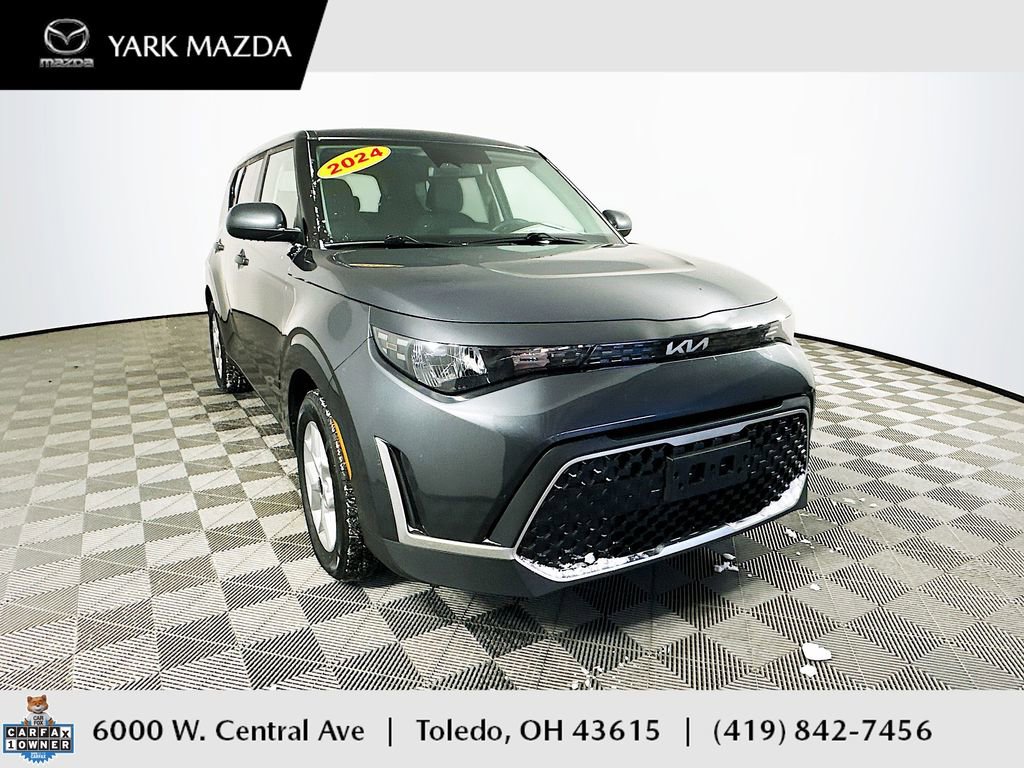 Used 2024 Kia Soul LX w/ Option Group 015 image 1