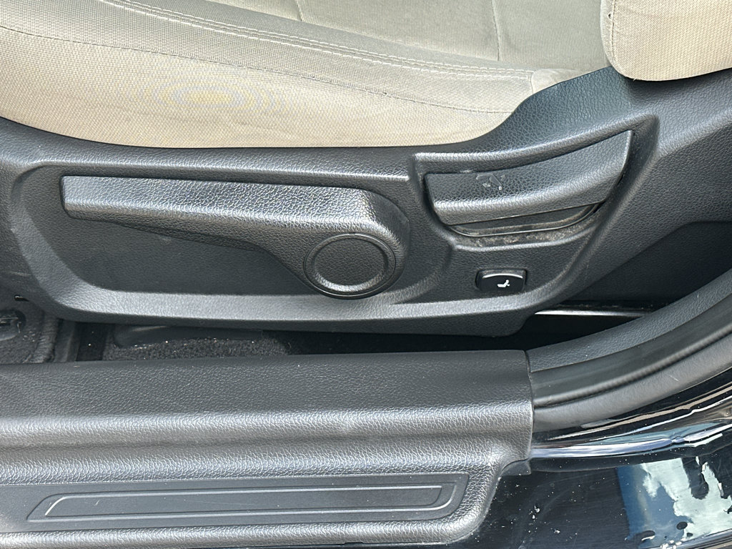 Used 2013 Kia Optima LX FWD image 25