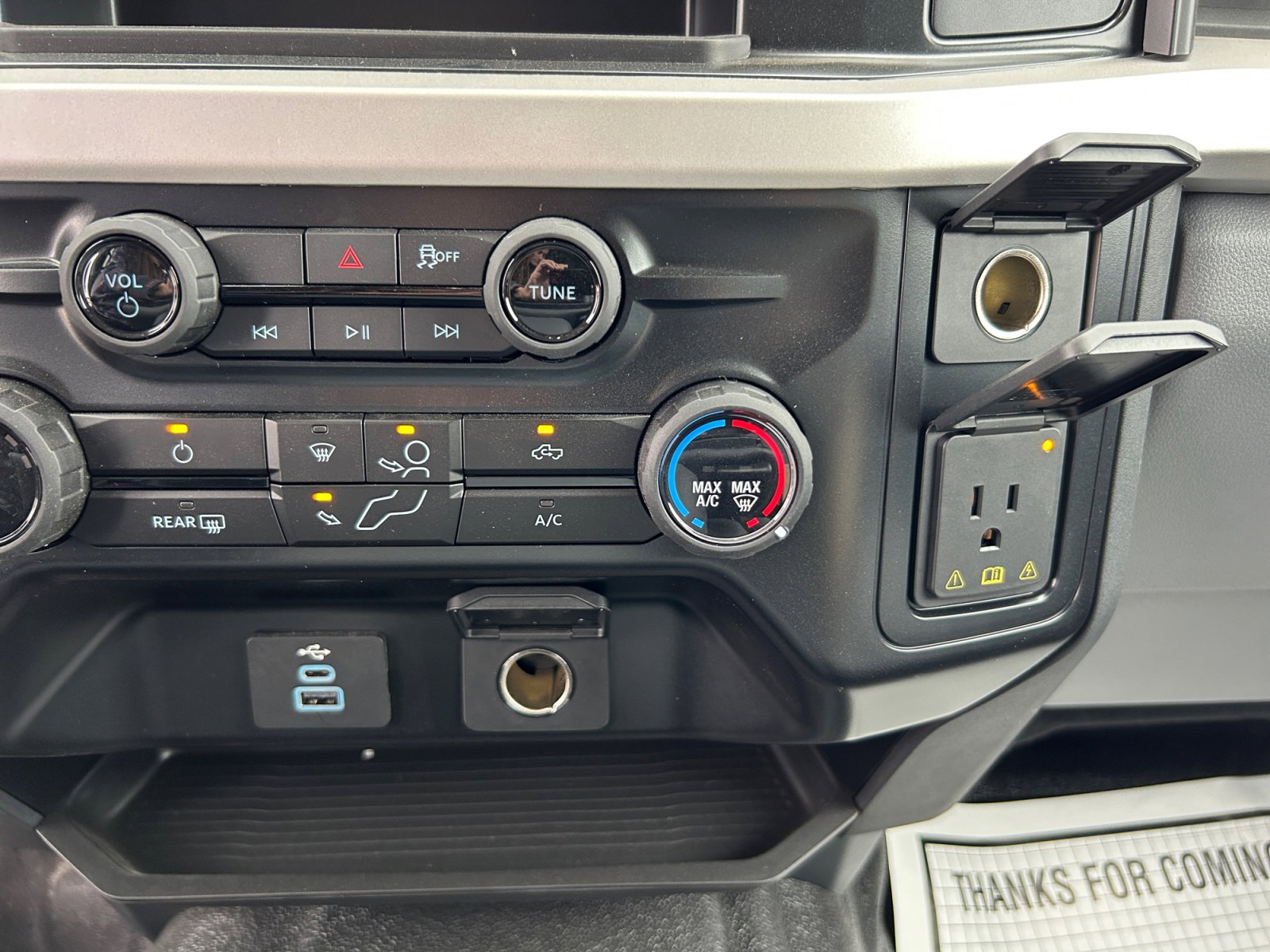 New 2026 Ford F550 4x4 Crew Cab Super Duty image 17