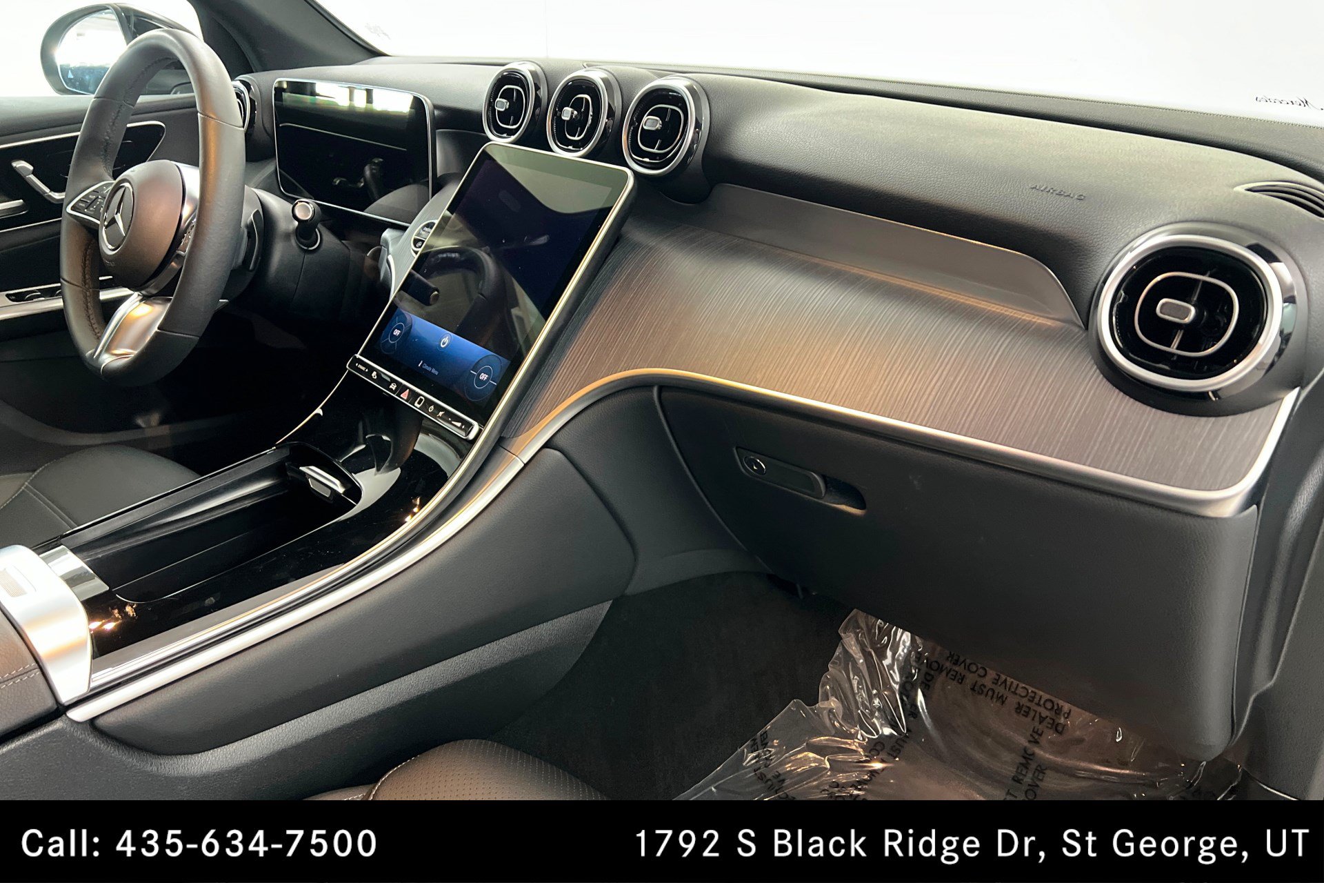 Certified 2026 Mercedes-Benz GLC 300 4MATIC image 24