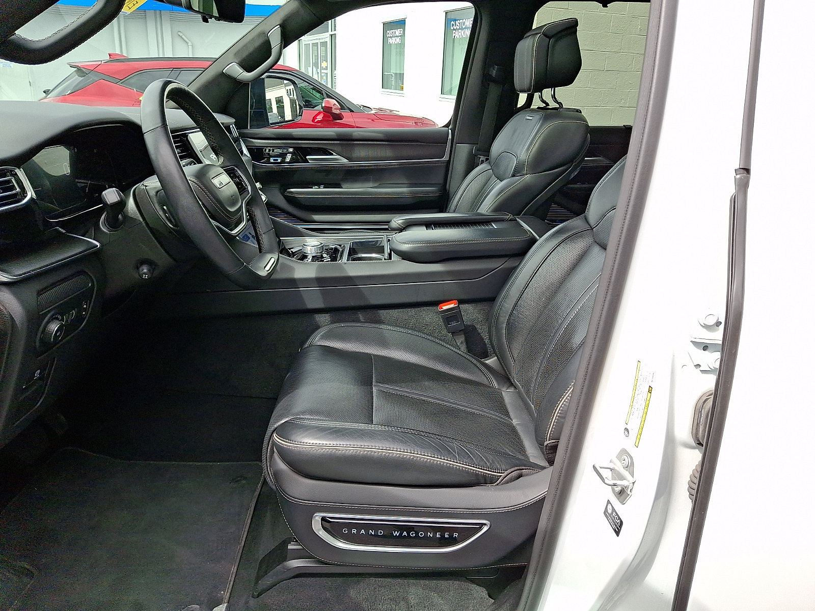 Used 2024 Jeep Grand Wagoneer L Series II w/ Quick Order Packagew 28T AWD/4WD image 17