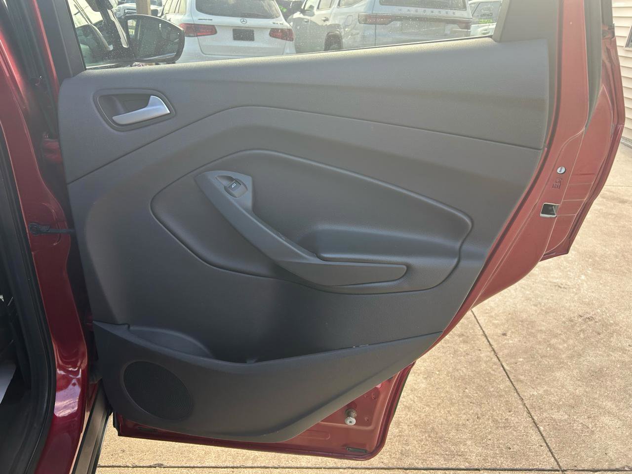 Used 2014 Ford Escape SE image 14