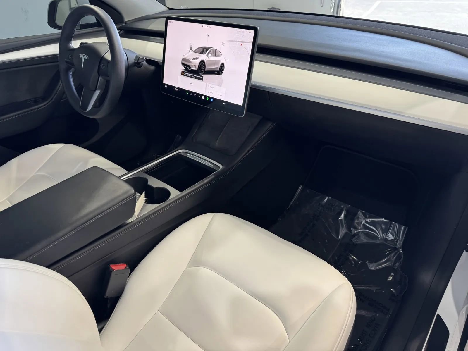 Used 2022 Tesla Model Y Performance image 5
