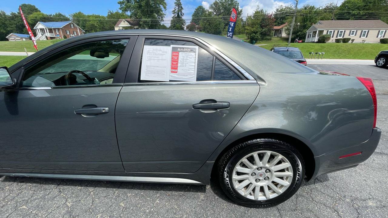 Used 2011 Cadillac CTS Luxury AWD/4WD image 4