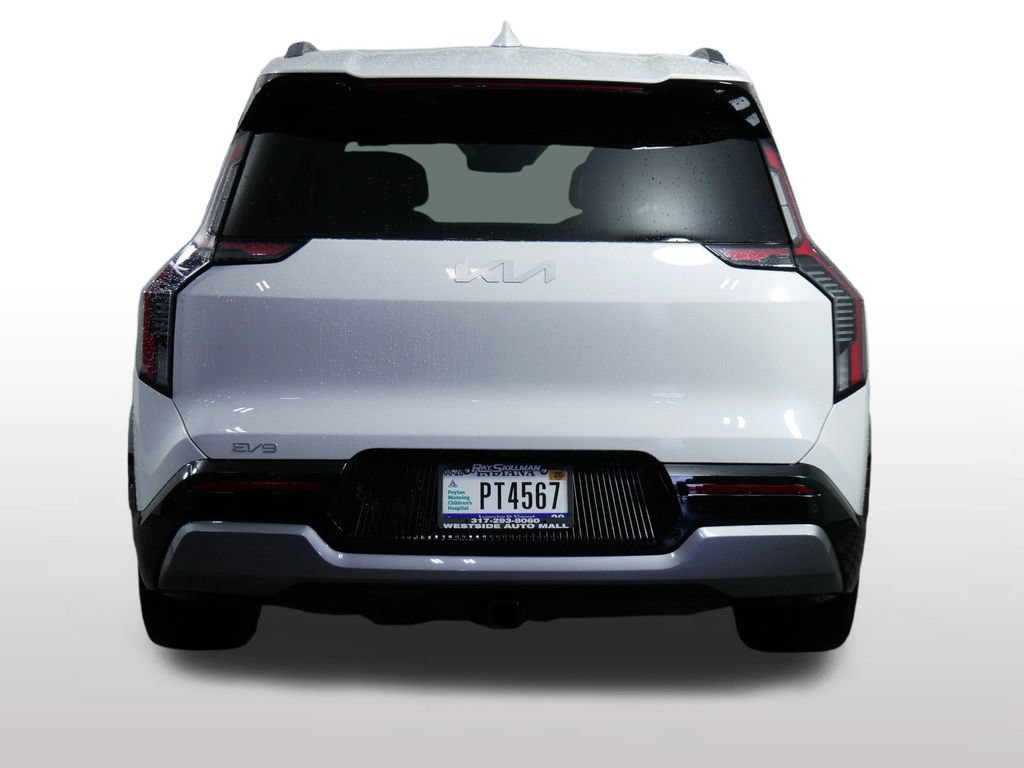 Used 2024 Kia EV9 Land AWD/4WD image 10