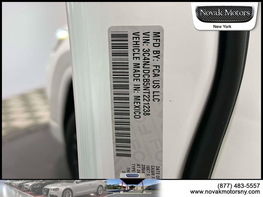 Used 2022 Jeep Compass High Altitude AWD/4WD image 21