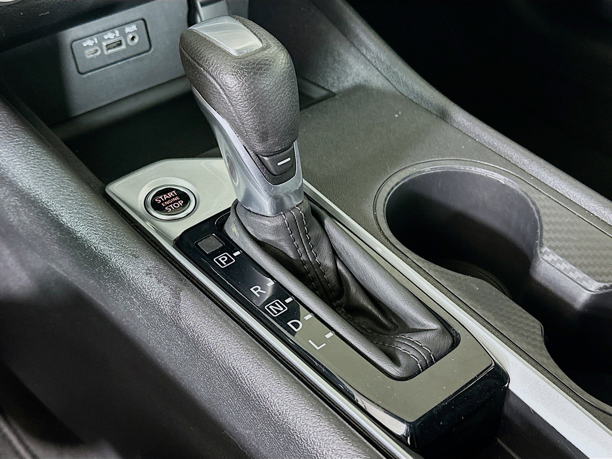 Used 2025 Nissan Altima 2.5 SV image 24