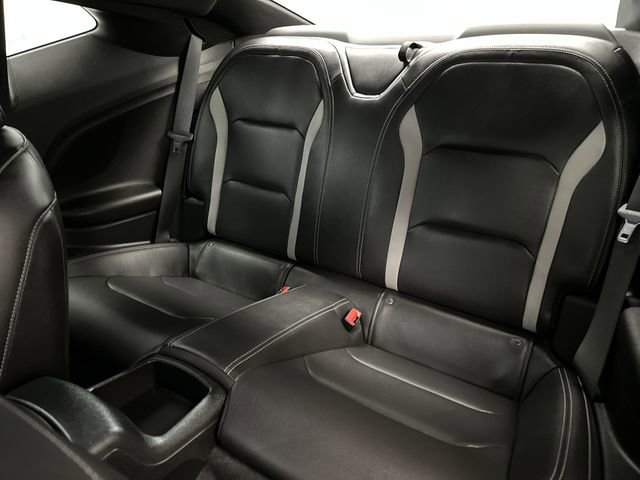 Used 2020 Chevrolet Camaro LT RWD image 26