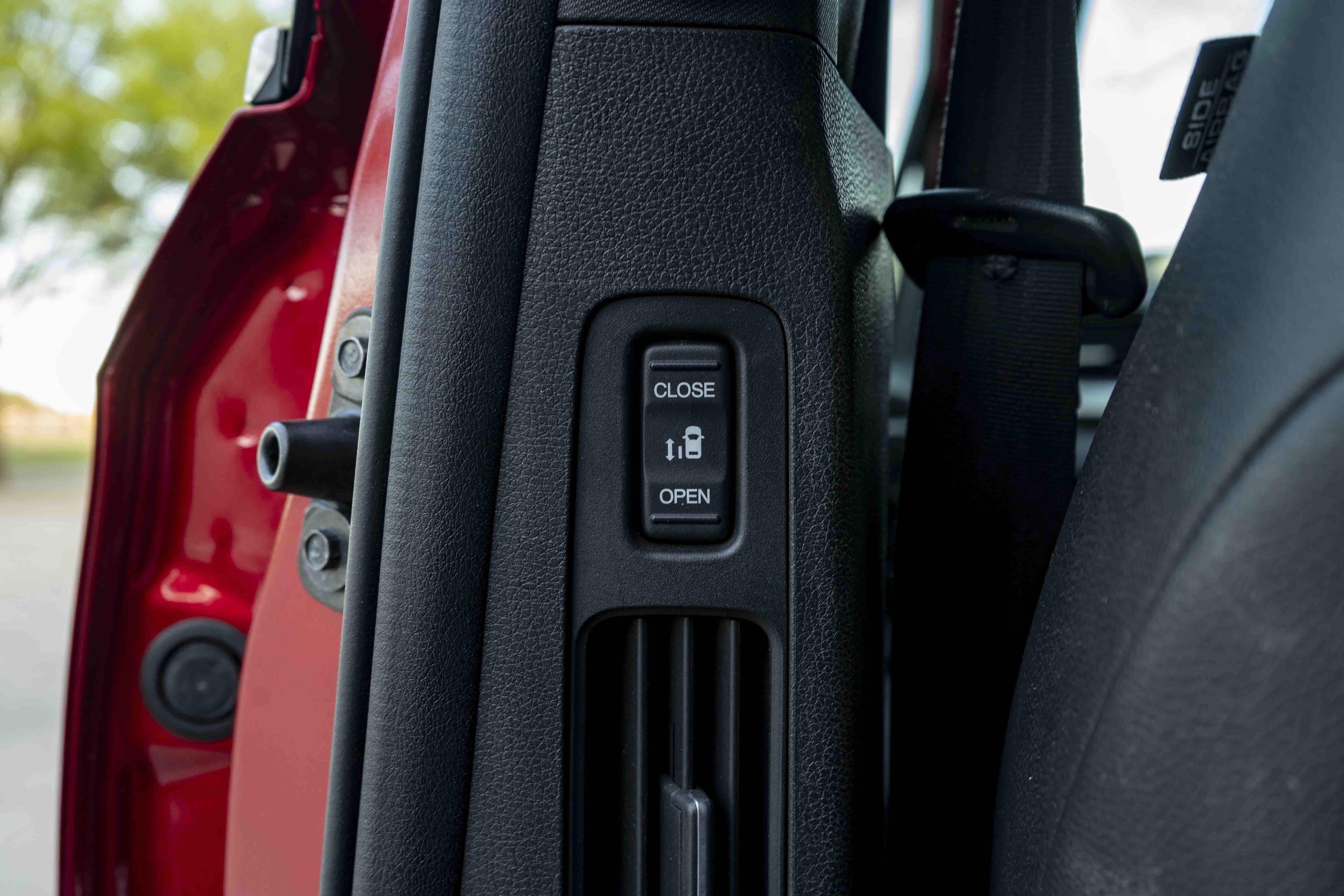 Used 2025 Honda Odyssey Sport-L image 43