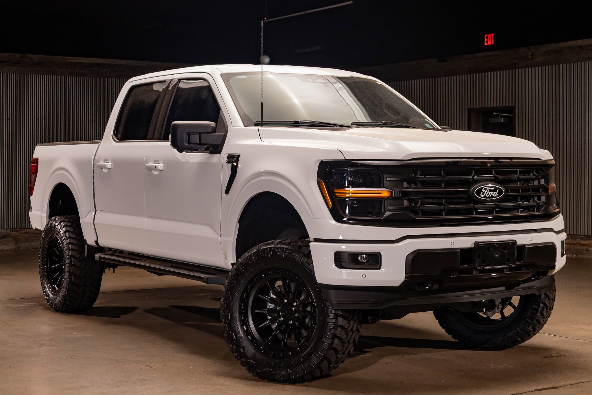 Used 2025 Ford F150 XLT w/ Equipment Group 302A MID