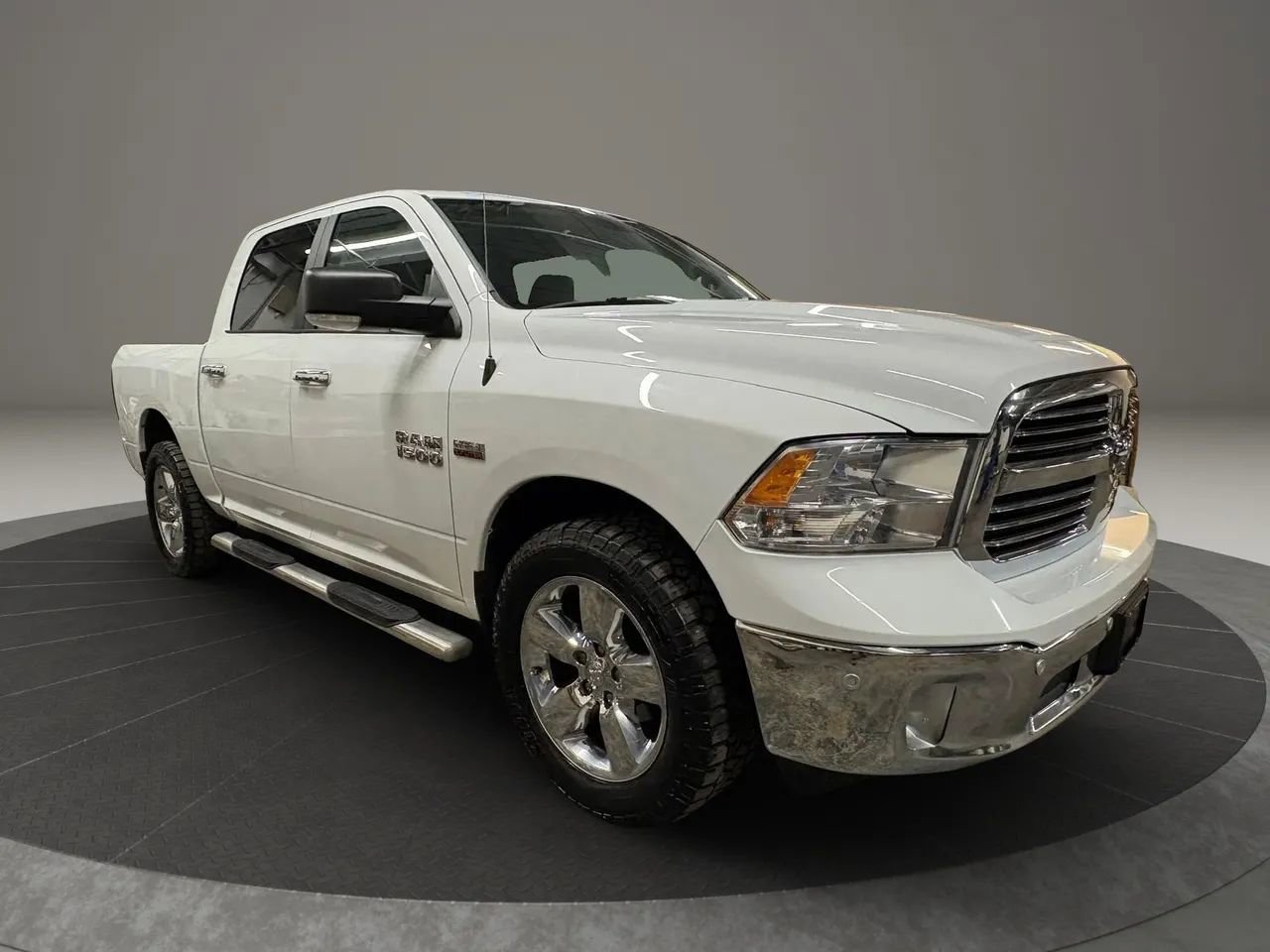 Used 2017 RAM 1500 Big Horn image 2
