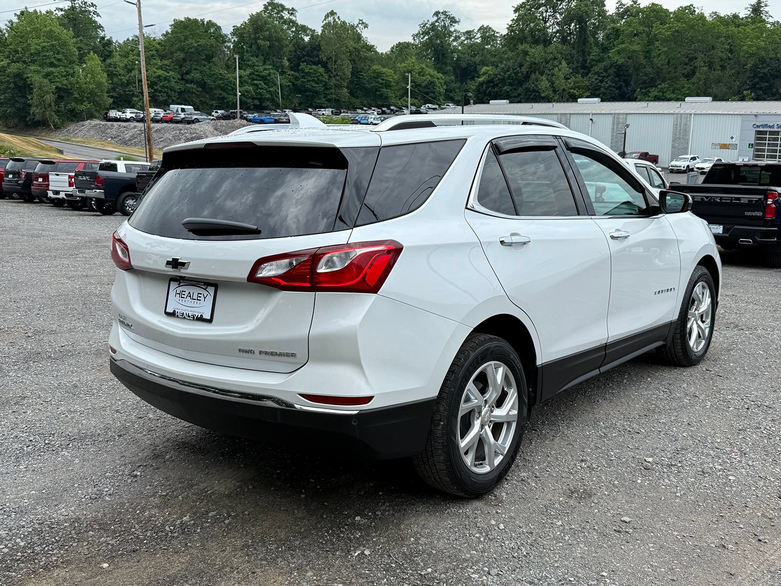 Certified 2020 Chevrolet Equinox Premier AWD/4WD image 6