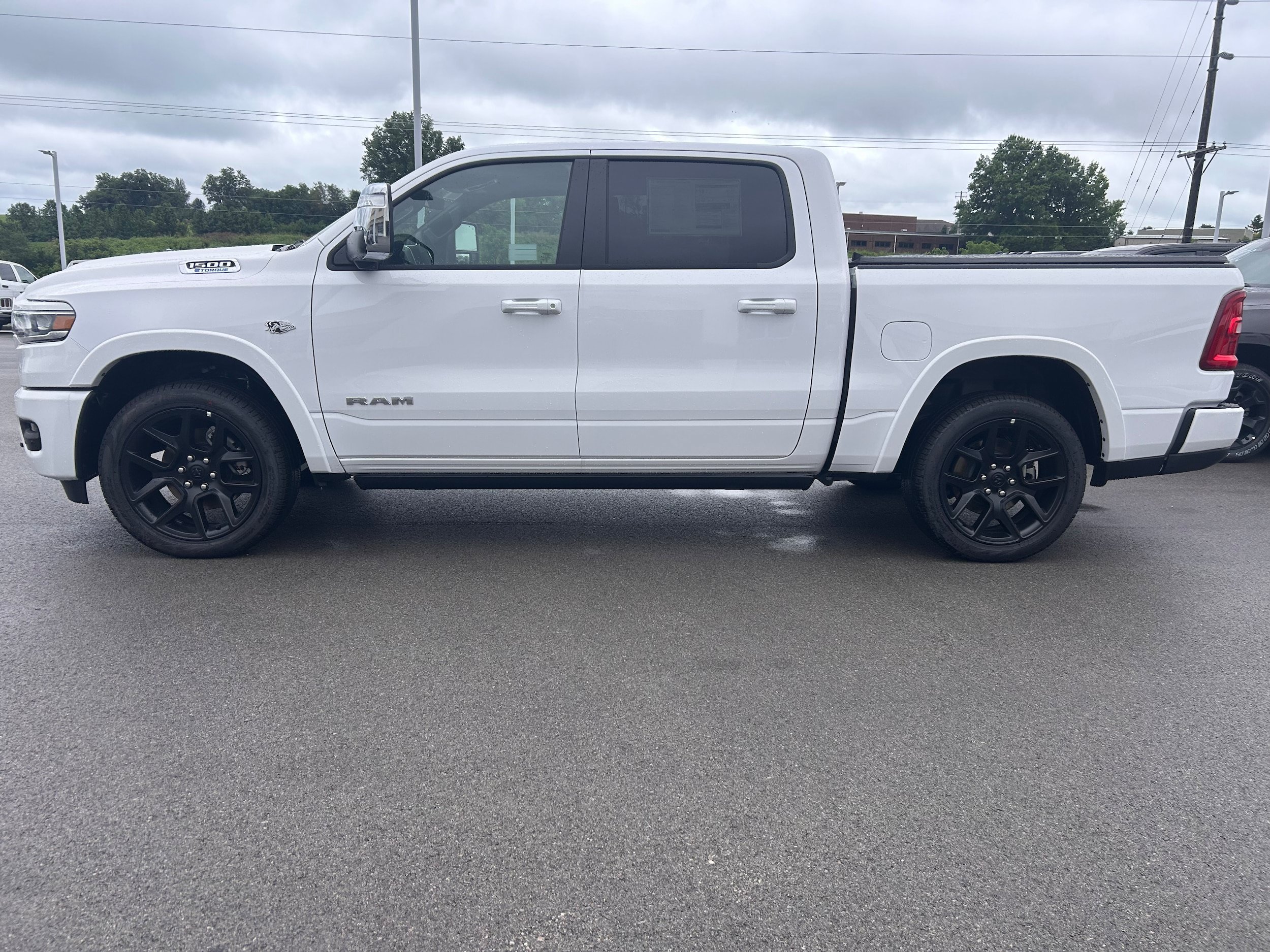 New 2026 RAM 1500 Laramie w/ Advanced Safety Group II AWD/4WD image 6