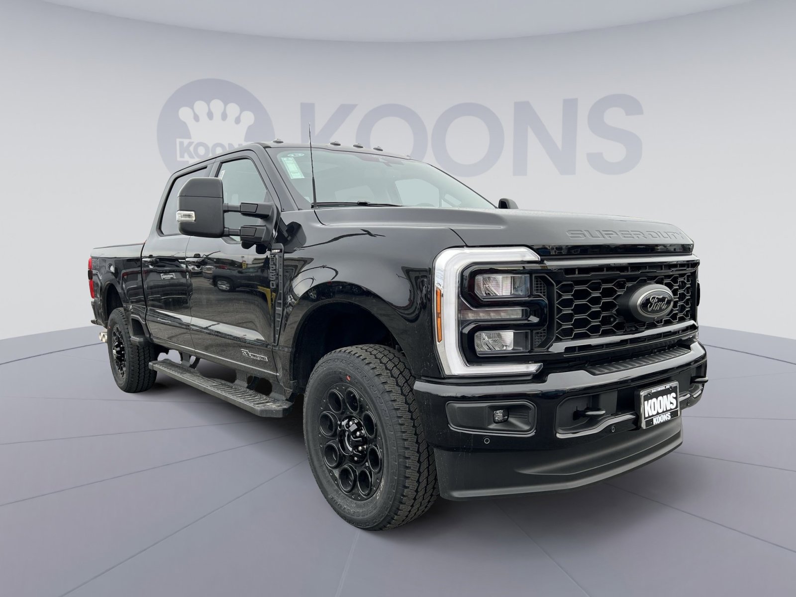 New 2026 Ford F250 Lariat w/ Black Appearance Package image 10