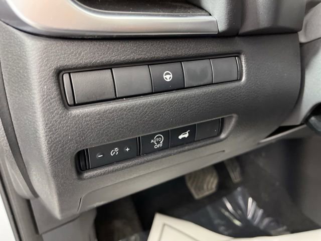 Used 2023 Nissan Rogue SV w/ SV Premium B Package AWD/4WD image 31