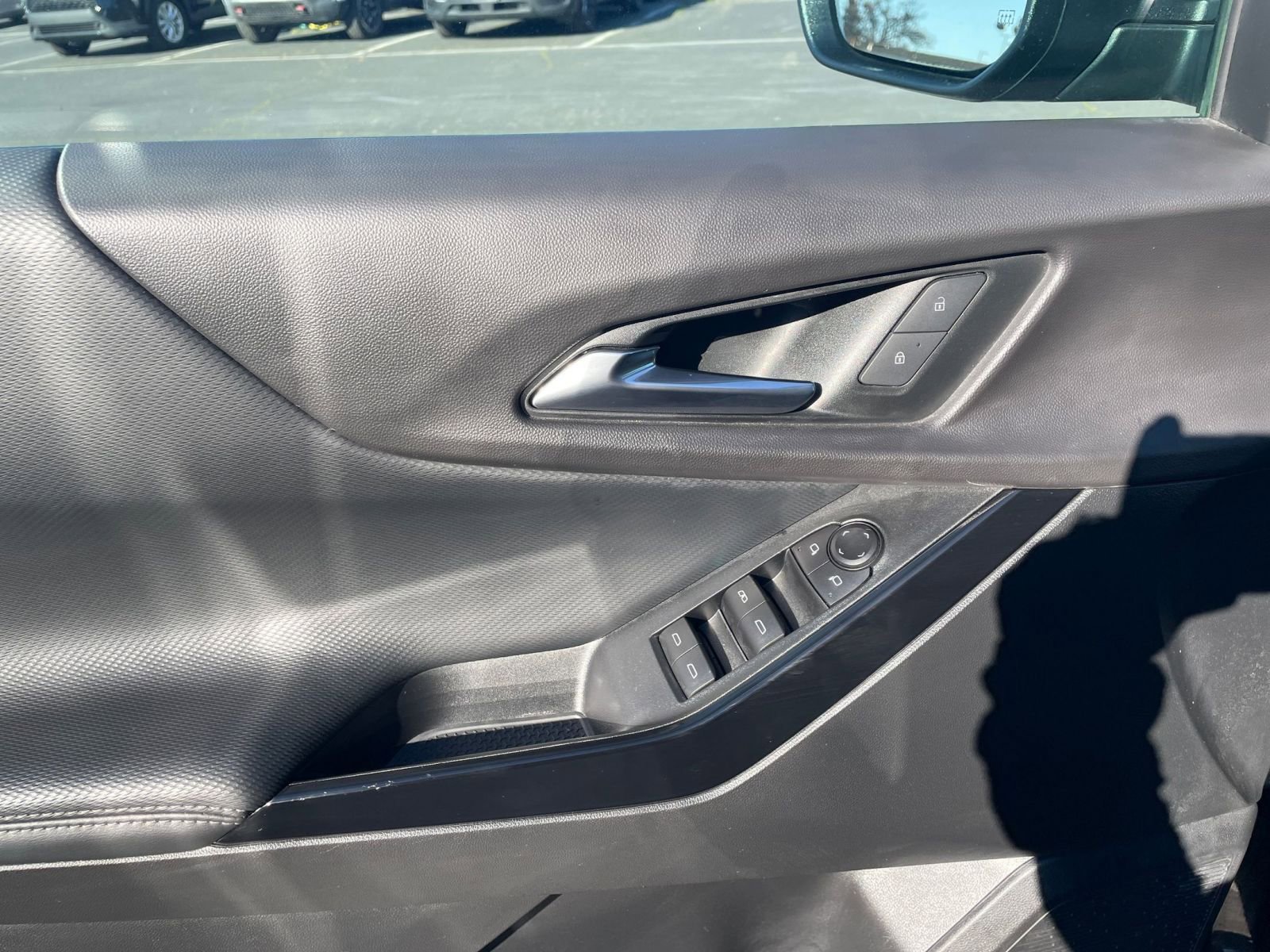 Used 2025 Chevrolet Equinox LT image 20