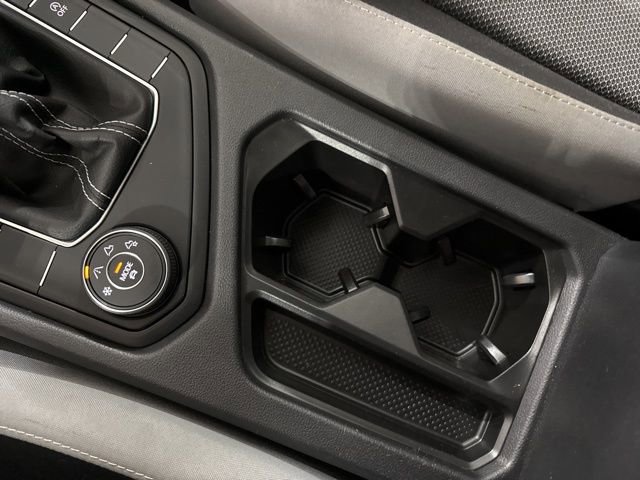 Certified 2022 Volkswagen Taos S image 19