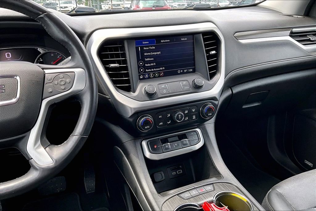 Used 2022 GMC Acadia SLT w/ Technology Package FWD image 8