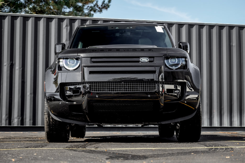 New 2026 Land Rover Defender 110 X-Dynamic SE AWD/4WD image 5