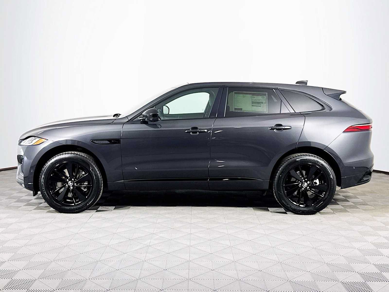 New 2026 Jaguar F-PACE R-Dynamic S AWD/4WD image 7