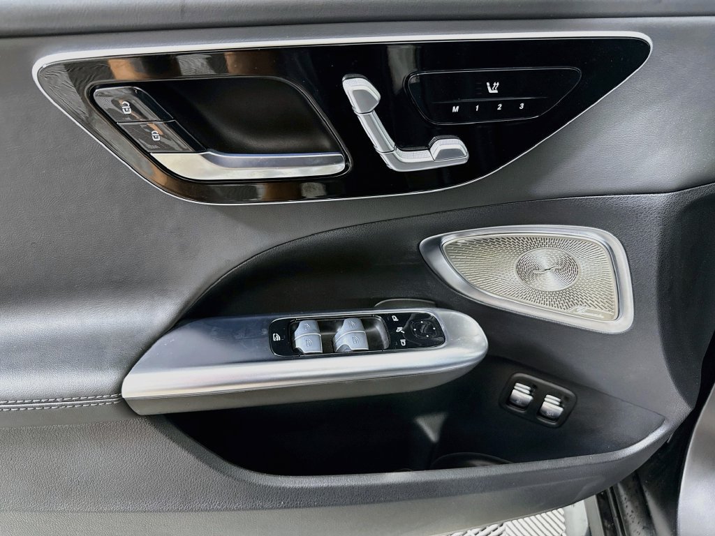 Used 2025 Mercedes-Benz C 36 AMG S w/ Pinnacle Trim Package image 18