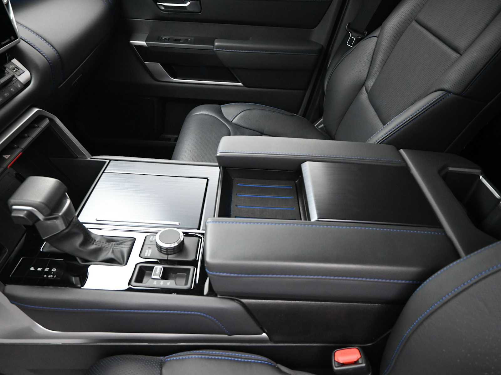 Used 2023 Toyota Tundra Platinum image 15