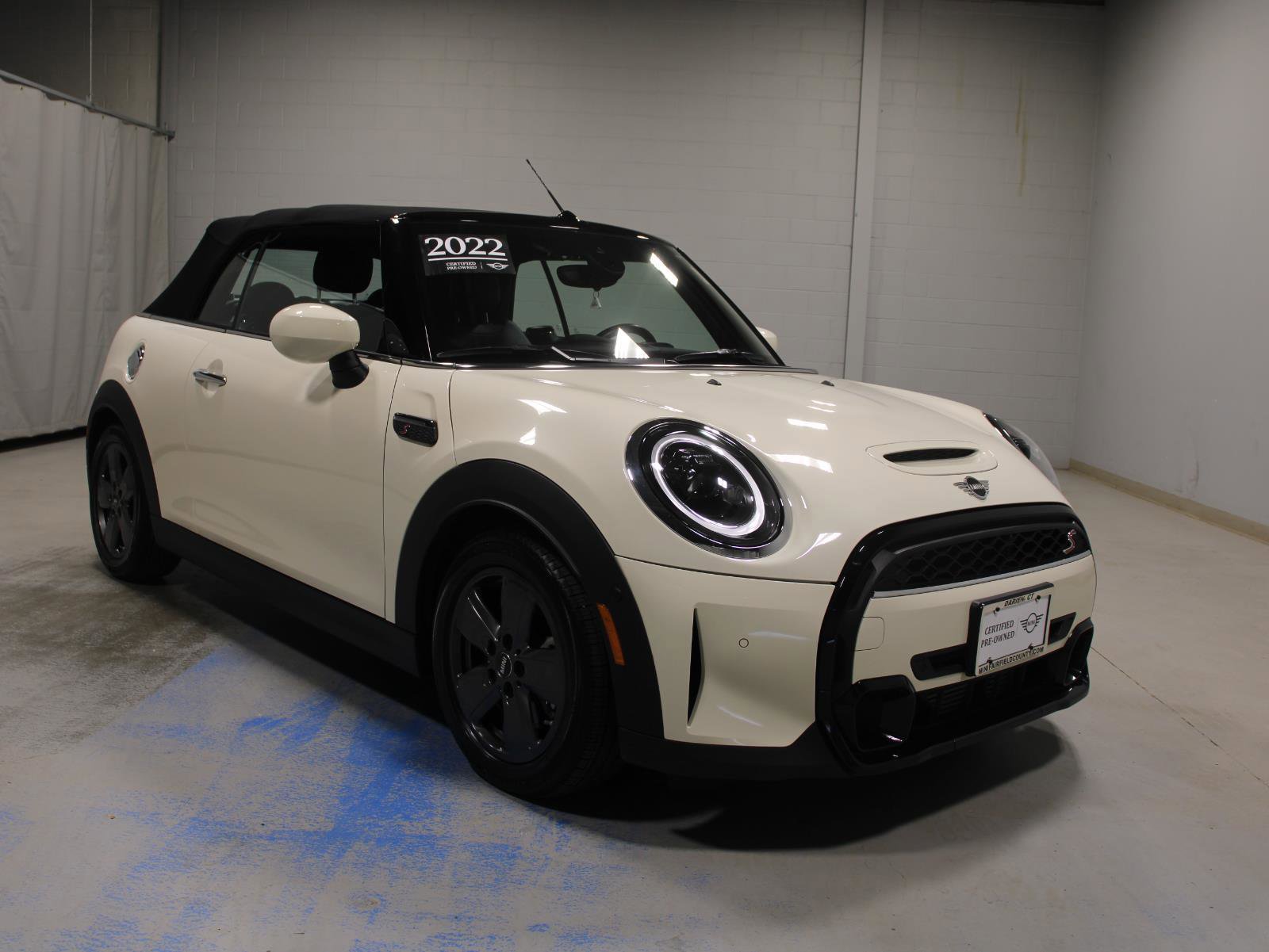 Certified 2022 MINI Cooper S w/ Driver Assistance Package image 1
