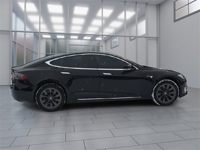 Used 2020 Tesla Model S Long Range Plus image 9