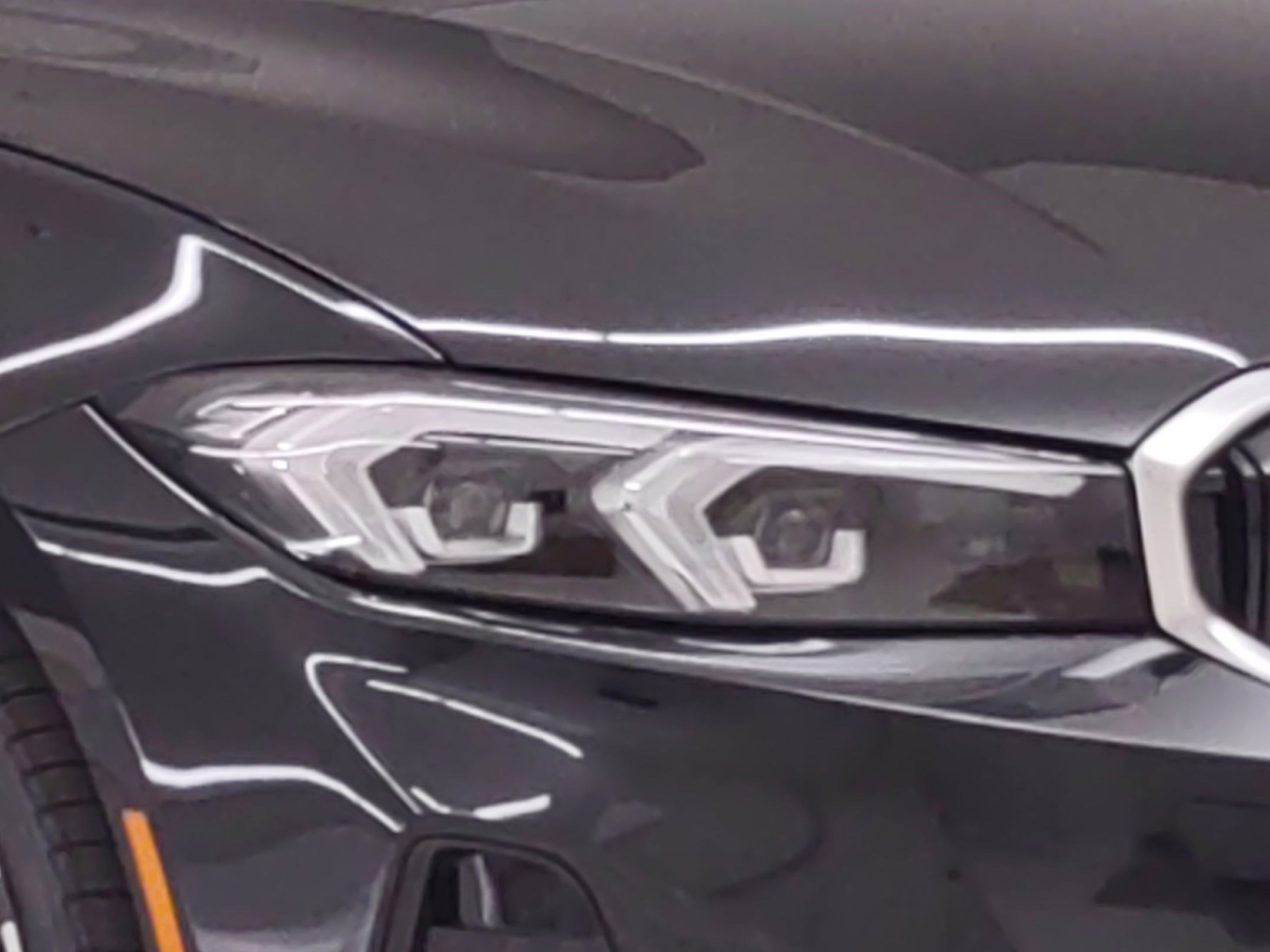 New 2026 BMW 330i Sedan w/ Convenience Package image 9