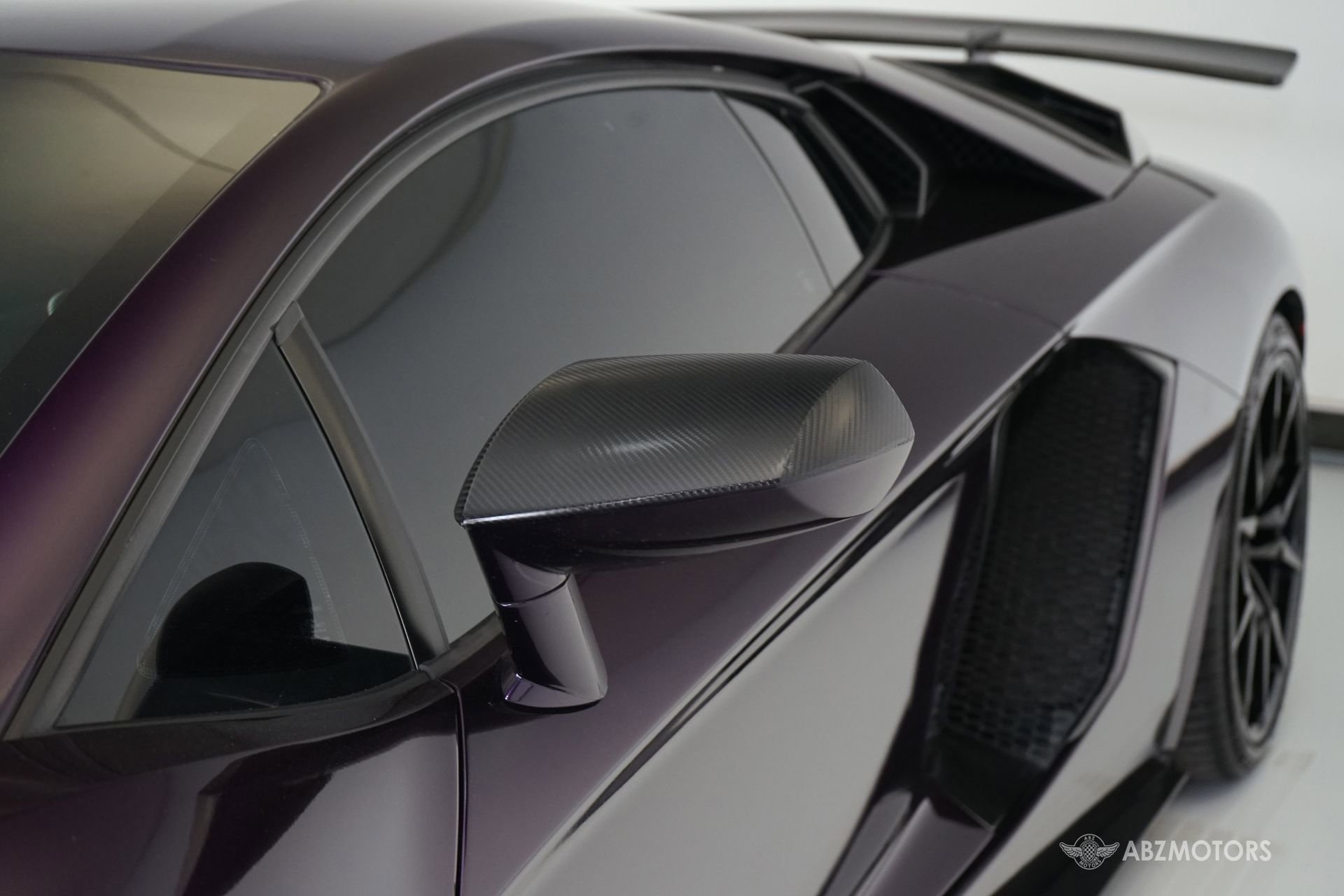 Used 2015 Lamborghini Aventador LP 700-4 image 17