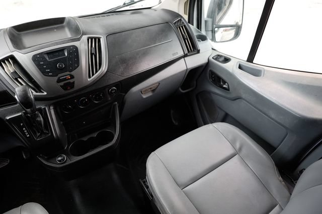 Used 2018 Ford Transit 150 130 Low Roof RWD image 19