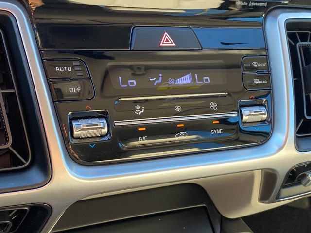 Used 2022 Kia Sorento S AWD/4WD image 19