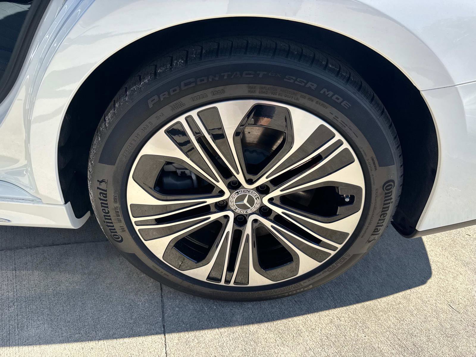 New 2025 Mercedes-Benz E 450 4MATIC Sedan image 10