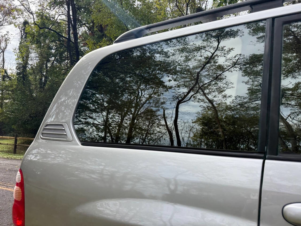 Used 2000 Toyota Land Cruiser image 26