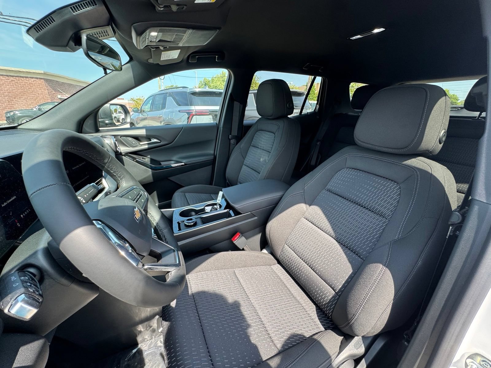 New 2027 Chevrolet Equinox LT AWD/4WD image 13
