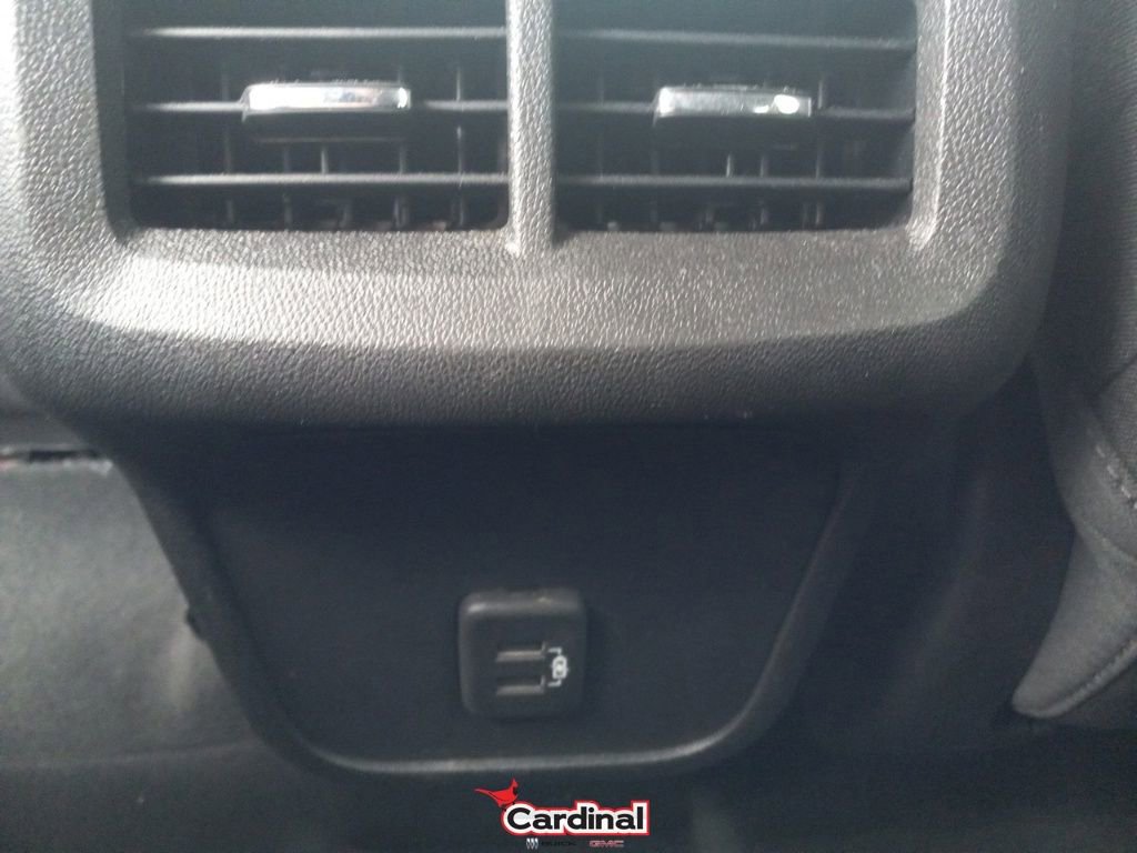 Used 2022 GMC Terrain SLE w/ Fleet Convenience Package image 22