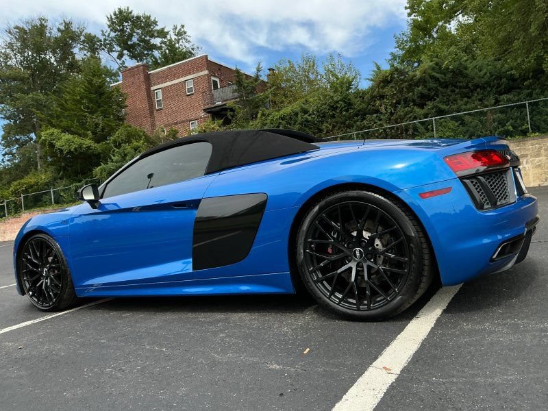 Used 2018 Audi R8 V10 AWD/4WD image 7