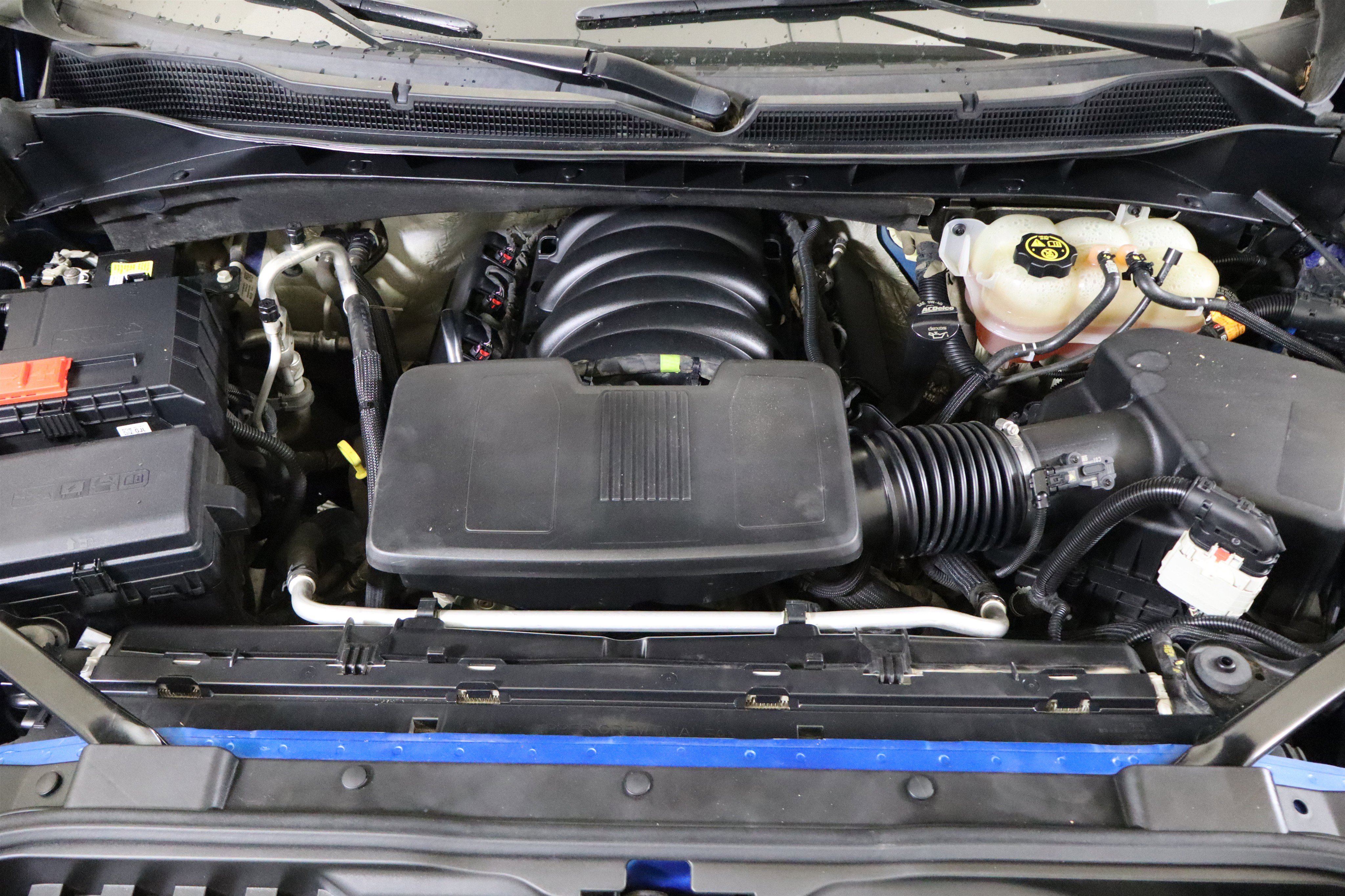 Used 2022 Chevrolet Silverado 1500 ZR2 w/ Technology Package image 14